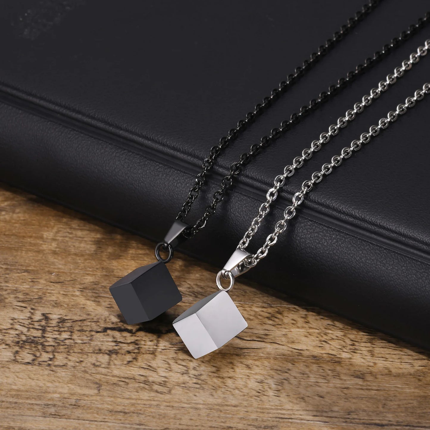 Userkaf Necklaces for Men Women,Glossy Stainless Steel Minimalist Geometric Cube Pendant Collar Jewelry